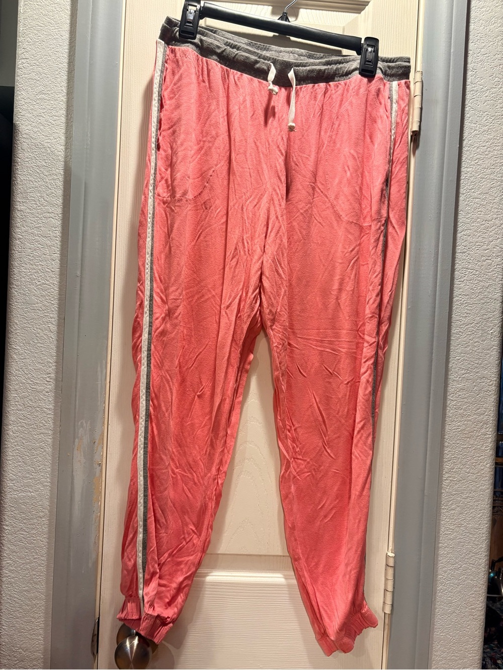Women’s Casual Coral Jogger Pants - Drawstring Waist